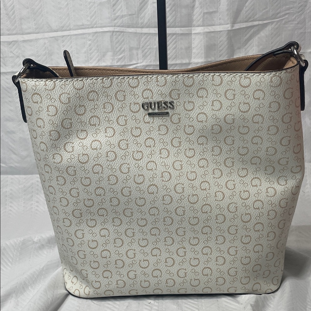 GUESS Cream and Brown Shoulder Bag